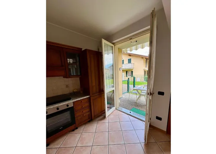 With Garden And Garage - Larihome A28 Διαμέρισμα *