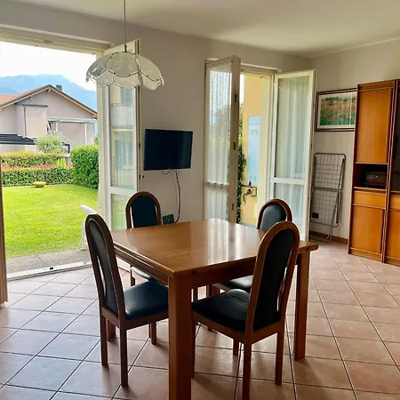 With Garden And Garage - Larihome A28