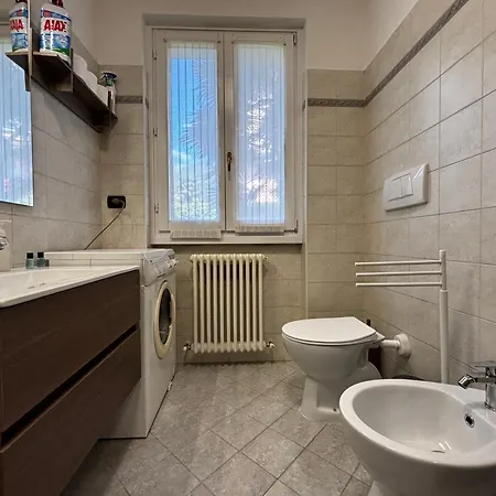 With Garden And Garage - Larihome A28