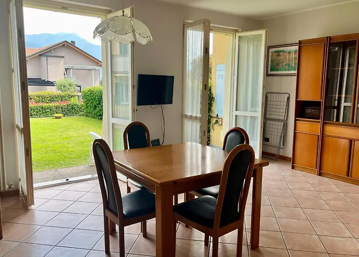 With Garden And Garage - Larihome A28