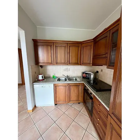 Daire With Garden And Garage - Larihome A28 *