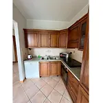 Appartement With Garden And Garage - Larihome A28 *